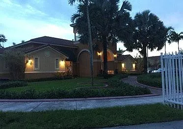 13800 SW 275th Street — Photo 2