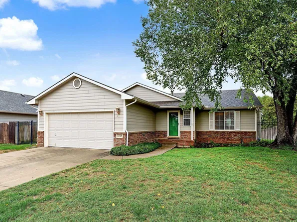 2517 N Rutgers St, Wichita, KS 67205