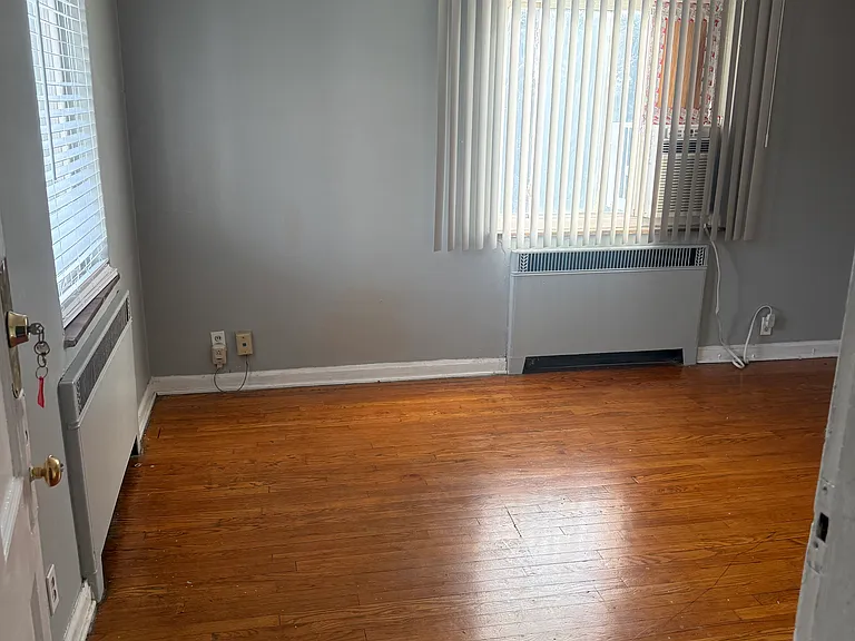 1710 Portman Ave #3 — Photo 11