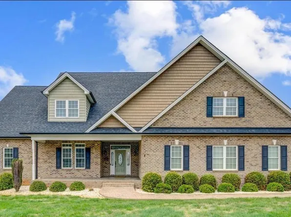 1695 Colby Dr, Forest, VA 24551