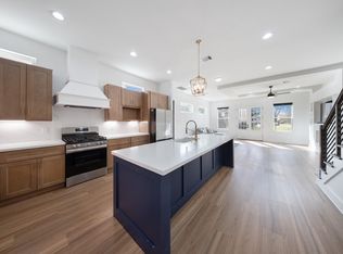 1130 Miller Rd, Sealy, TX 77474