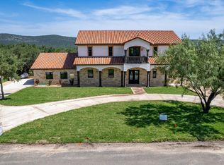 1747 Mountain Valley, ConCan, TX 78838