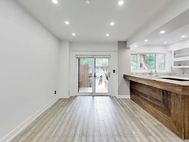 514 Windermere Ave — Photo 8
