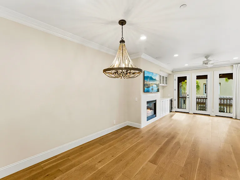 21261 Baeza Cir — Photo 18