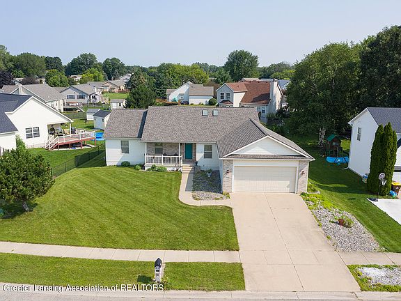 2nd image of 2280 Thornwood Dr