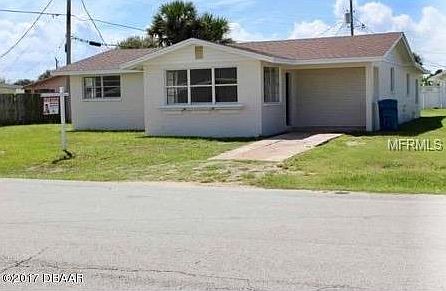 1st image of 2 Beechwood Dr