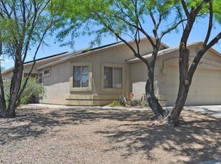 7390 S Bass Ave, Tucson, AZ 85746