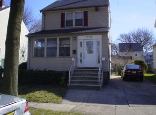 104 Munn Ave, Teaneck, NJ 07666