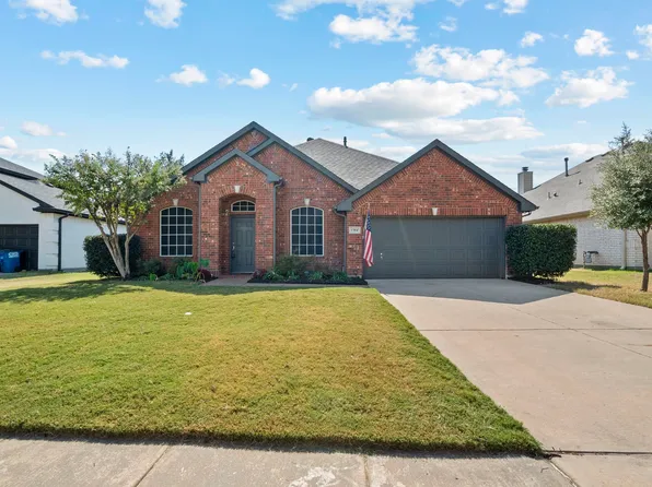 1704 Copper Leaf Dr, Corinth, TX 76210