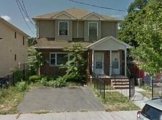 685 S 19th St, Newark, NJ 07103