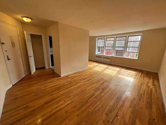 2nd image of 14202 84th Dr #5