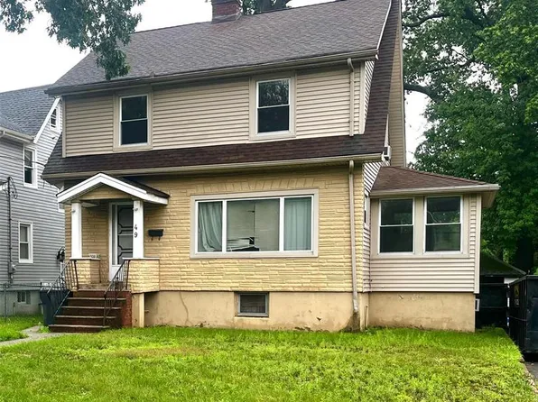 49 Oakland St, Englewood, NJ 07631