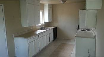 2nd image of 154 Cathcart Ave
