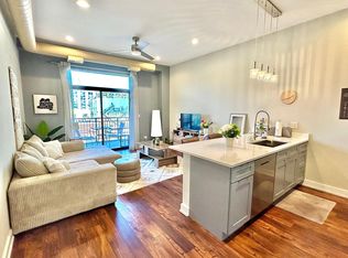 950 W Leland Ave APT 604, Chicago, IL 60640