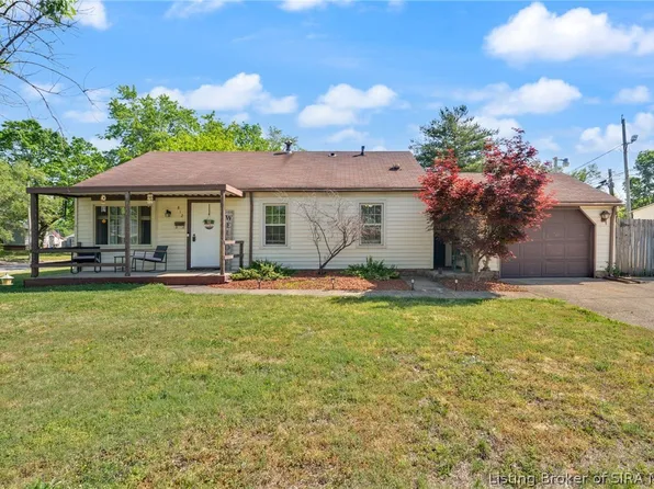 812 Springdale Drive, Jeffersonville, IN 47130