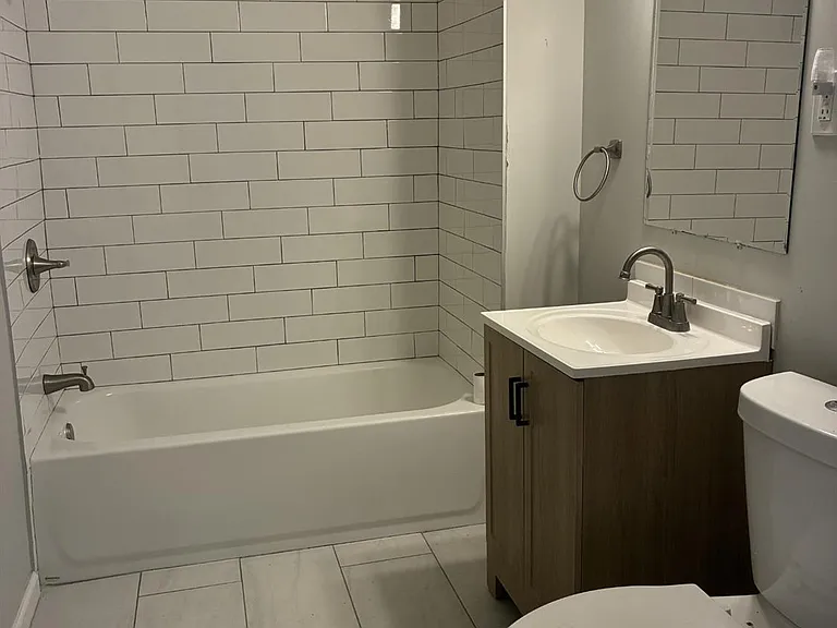 159 Lewis St #2 — Photo 11