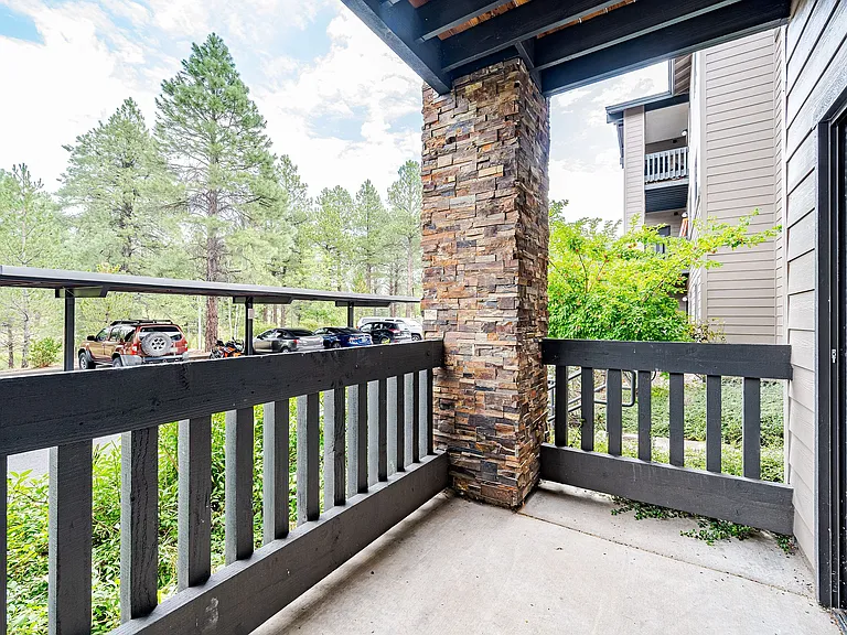 Clear-Creek-Village-Apartments-POI-16