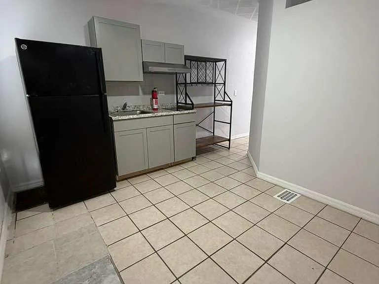 4025 Crofford Ave #3 — Photo 3