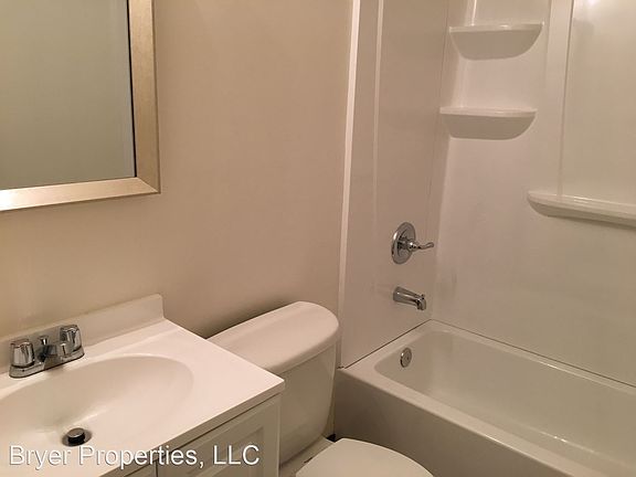 5th image of 107 Skyview Dr APT 6