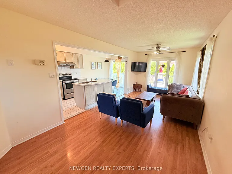 6013 Castlegrove Ct #UPPER — Photo 6