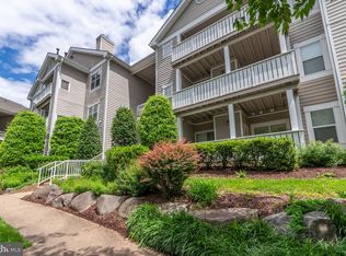 14304 Rosy Ln APT 31, Centreville, VA 20121