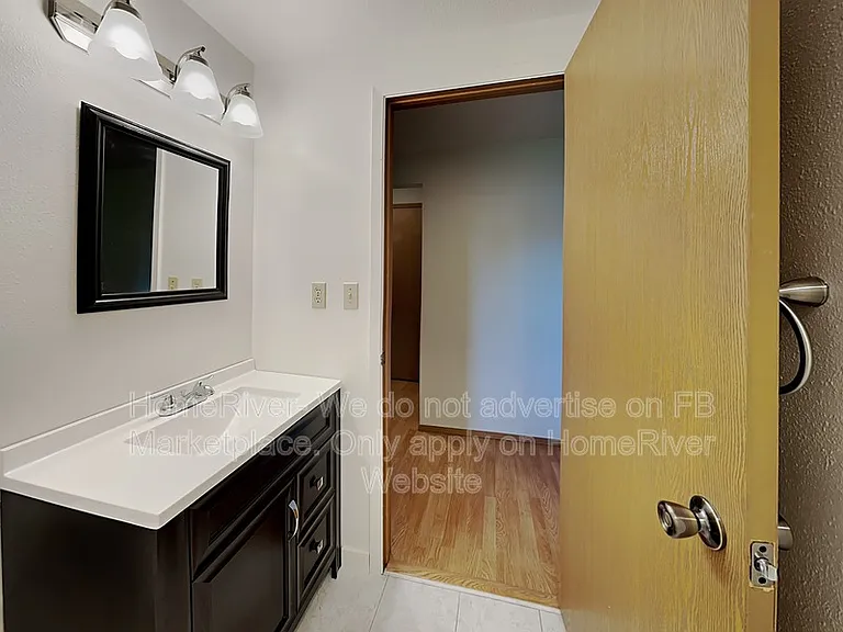 14611 E 13th Ave — Photo 18