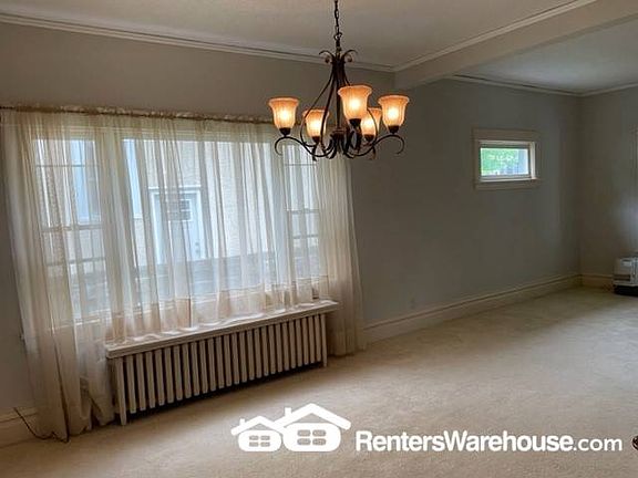 2nd image of 2037 Goodrich Ave