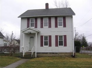 2402 E 32nd St, Lorain, OH 44055