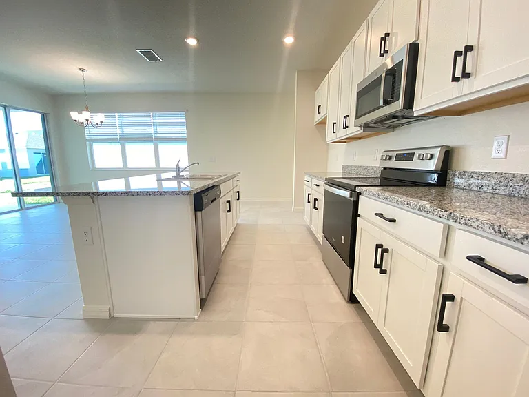 2743 Meadow Stream Way — Photo 9