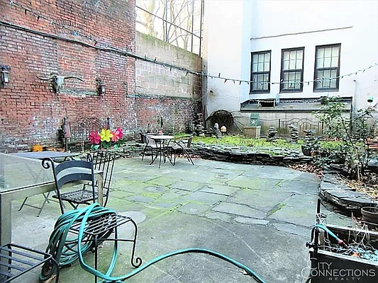 Rented by City Connections Realty | media 13