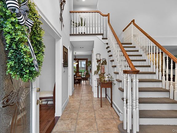 5th image of 28 Timber Ridge Drive