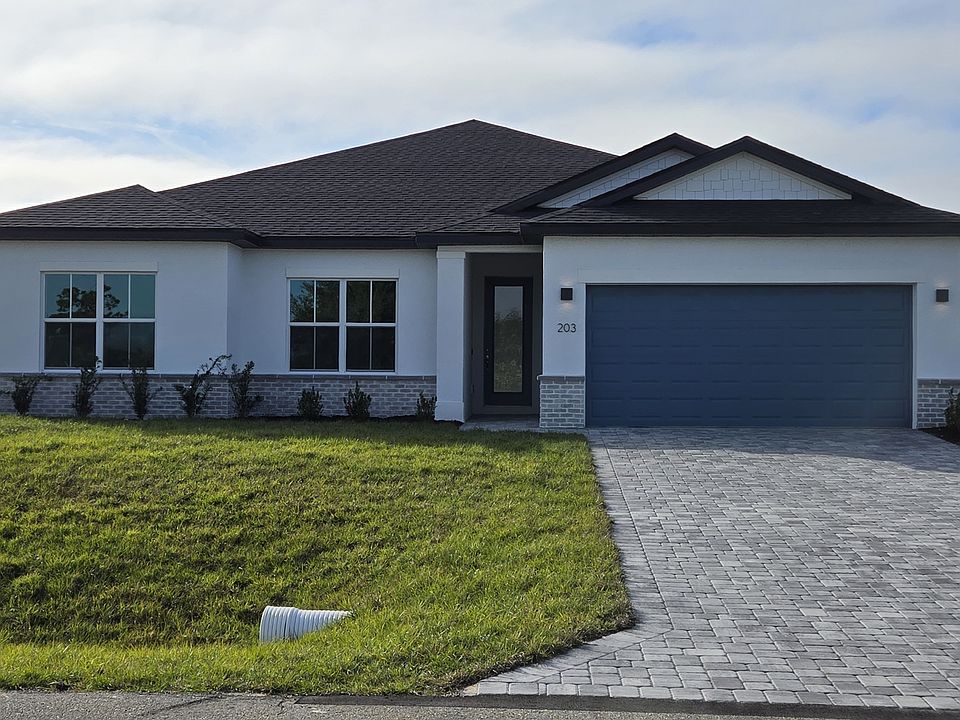 1st image of 203 Wright Dr