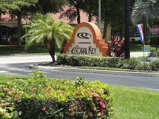 1st image of 3320 Pinewalk Dr N APT 1718
