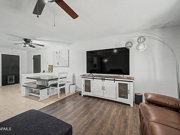 4th image of 20915 W DALE Lane