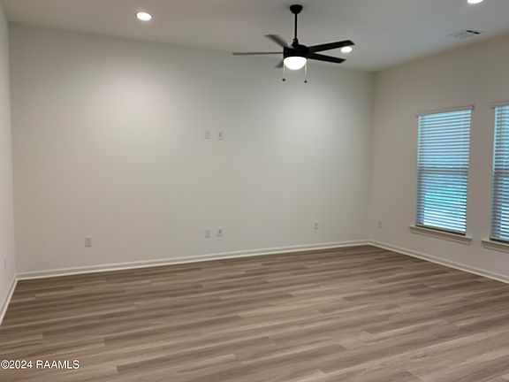 2nd image of 300 Cainwood Ct