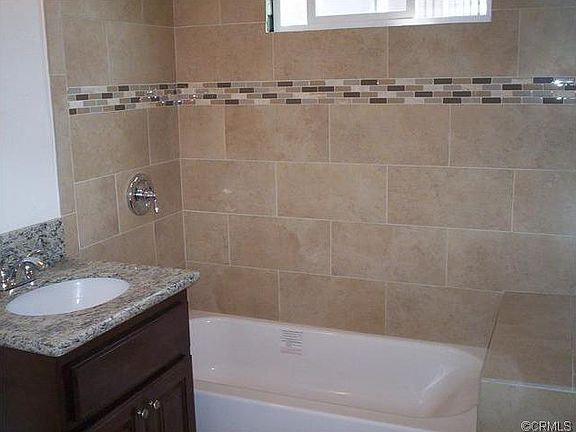 5th image of 4598 W 135th St