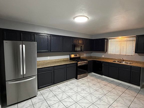 4th image of 1111 E TURNEY Avenue #23