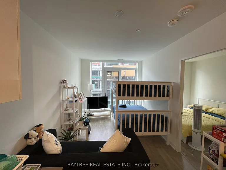100 Dalhousie St #403 — Photo 7