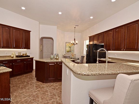 3rd image of 7511 E Placita Ventana Hayes