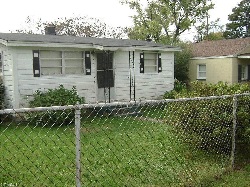 2nd image of 4405 Railway Ave