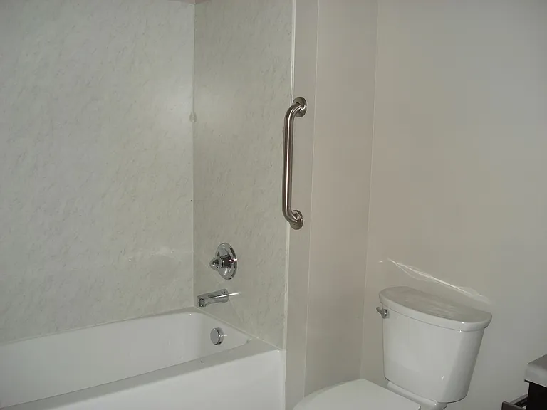308 E Corning St — Photo 56