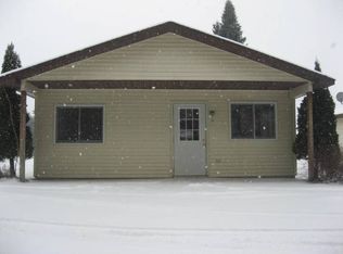 820 N Center Ave APT 25, Gaylord, MI 49735