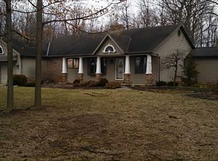 11835 Canning Factory Rd, Wapakoneta, OH 45895