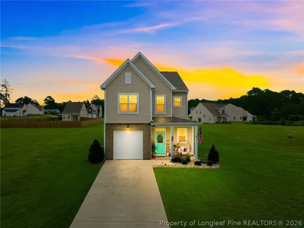 133 Sailfish Pl, Raeford, NC 28376