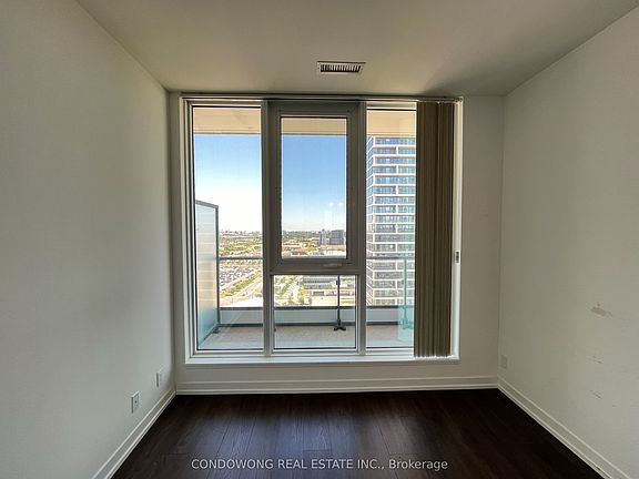 5th image of 898 Portage Pkwy #2305