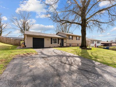 2425 W 46th St, Davenport, IA, 52806