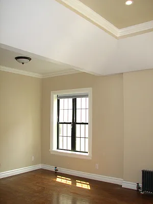 Rented by Flateau Realty | media 10