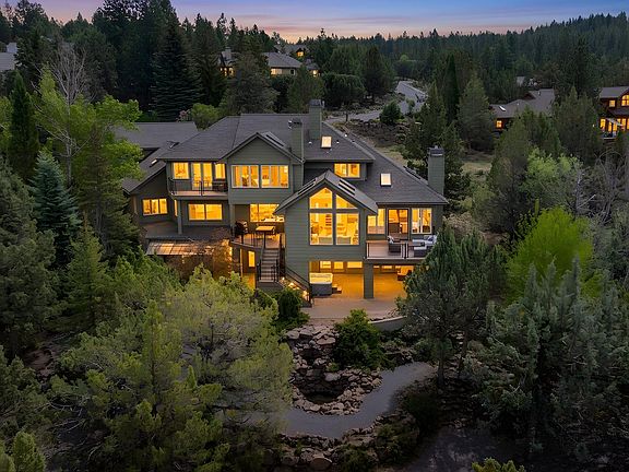 4th image of 2853 NW Nightfall Cir