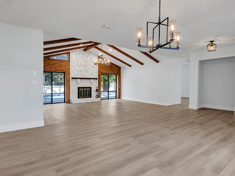 4907 Parson Brown Ln — Photo 10