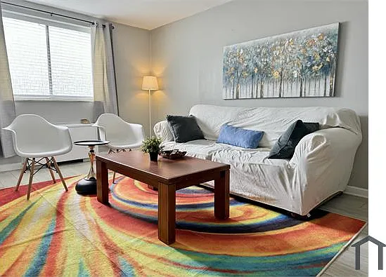 215 Piedmont Ave NE #207